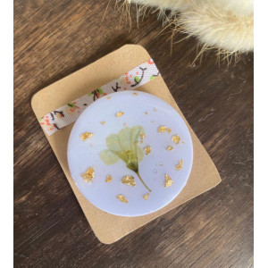Resin Pressed Flower with gold foil mobile pop socket - Earthly Inspired 2020