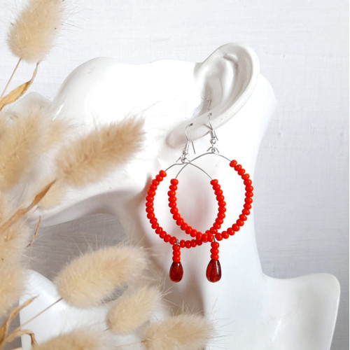 Hot red beaded hoop earrings - Flower Child