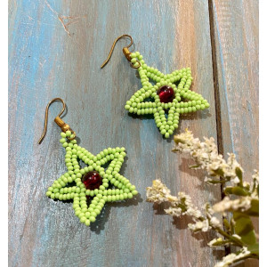 Lime green starfish earring - Flower Child