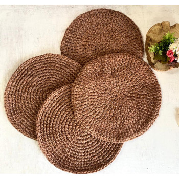 Light neutral brown placement mats - Chichi's craft