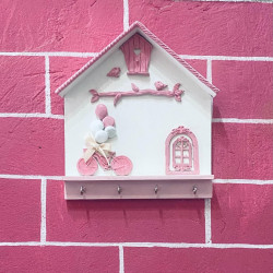 Pink and white handcrafted key holder - Edrie Suokhrie