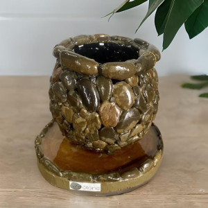 Handcrafted round multi-purpose pebble vase - Li Stone